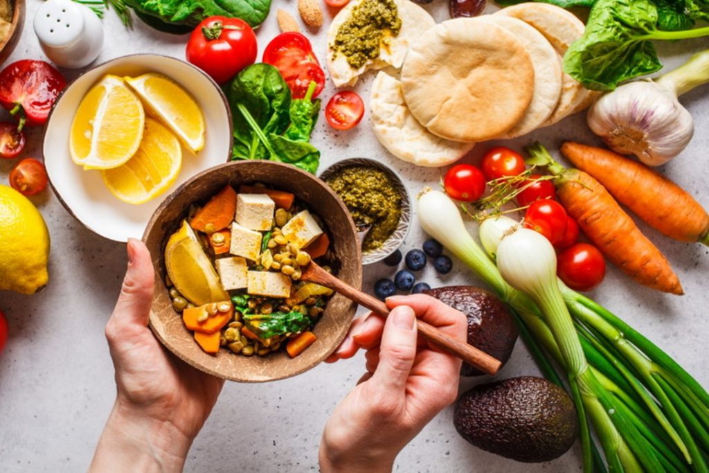 DIETA PER VEGETARIANI E VEGANI